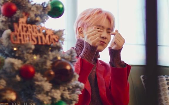 kihyunxmas.jpg