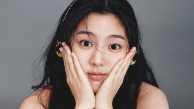 Shin-Eun-Soo-profile-2025-2-2.jpg